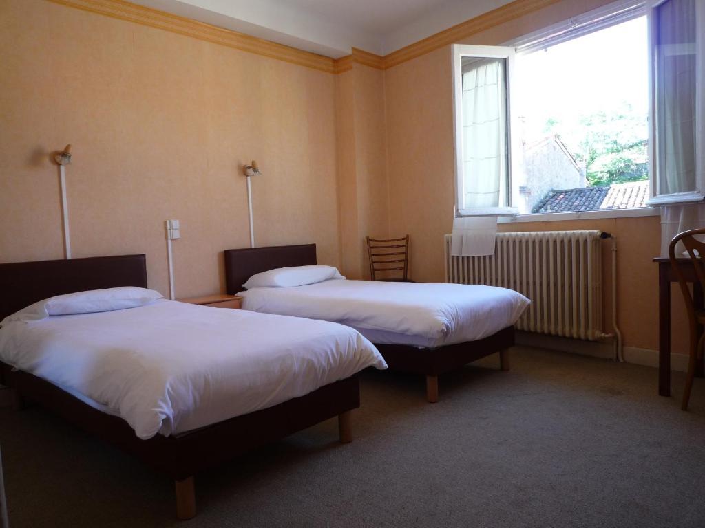 Hotel La Flamme Rouge Saint-Girons  Rom bilde